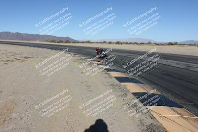 media/Dec-01-2025-Moto Forza (Mon) [[2daa91e15f]]/2-Intermediate Group/Session 4 (Turn 10 Inside)/